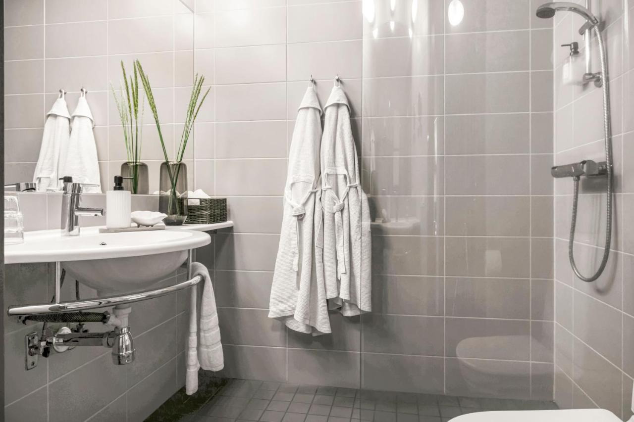 Ringenaes Hotell & Konferens Χάλμσταντ Εξωτερικό φωτογραφία